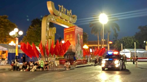 Khu vực bắn pháo hoa tại Hồ Tây. Ảnh: Mai Hoa