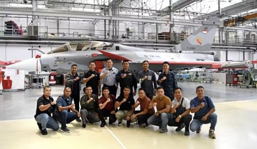 Đơn hàng ban đầu gồm 16 Rafale DM 2 chỗ ngồi và 8 Rafale EM 1 chỗ ngồi. Đến tháng 5/2021, Cairo tiếp tục đặt mua 30 Rafale F3R, gồm 18 chiếc 1 chỗ và 12 chiếc 2 chỗ, nâng tổng số lên 54 chiếc.