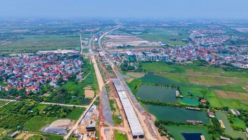 Toàn cảnh đại công trường nút giao Vành đai 4 - Pháp Vân - Cầu Giẽ nhìn từ trên cao