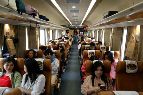 Gần 220 nghìn hành khách lựa chọn tàu hỏa làm phương tiện di chuyển trong kỳ nghỉ lễ vừa qua