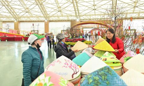Một sản phẩm đặc trưng vùng dân tộc thiểu số có thể mang trong mình những giá trị mà hàng hóa đại trà khó có được: nguyên liệu bản địa, tri thức sản xuất, câu chuyện cộng đồng, nghề truyền thống và dấu ấn văn hóa.
