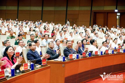 Lãnh đạo, nguyên lãnh đạo Đảng, Nhà nước dự tại điểm cầu chính