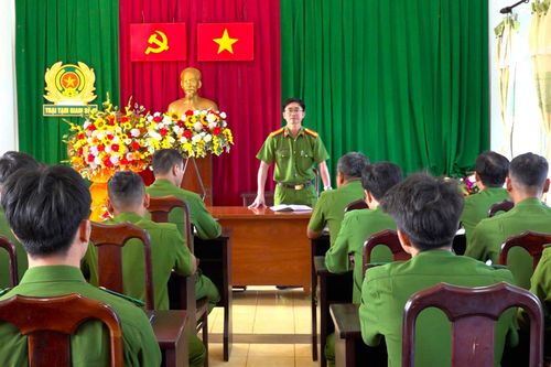 Trại tạm giam số 2 hướng dẫn và yêu cầu các phân trại tạm giam triển khai áp dụng ứng dụng VNeID trong xác minh người thăm gặp