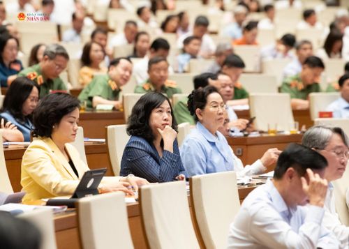 Các đại biểu tham dự hội nghị. Ảnh: Lâm Hiển