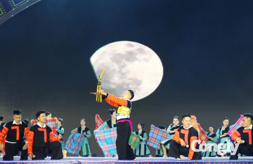 Cảm hứng từ câu chuyện “Chợ tình Mộc Châu”.