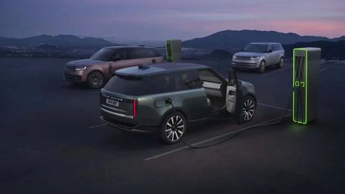 Range Rover Electric hỗ trợ sạc nhanh DC công suất 350 kW. Ảnh: Range Rover