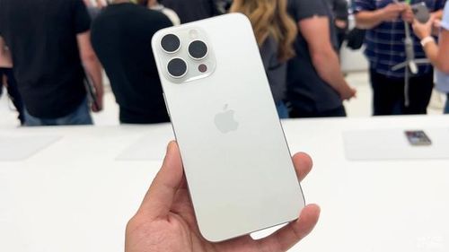 iPhone 15 Pro