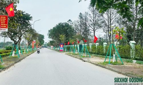 Đường về quê Bác hôm nay. Ảnh Song Hoàng