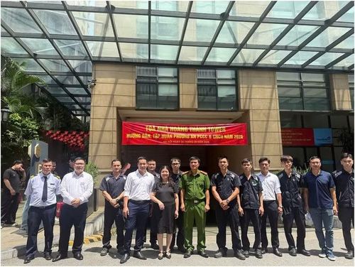 Các học viên tập huấn phương án PCCC và CNCH