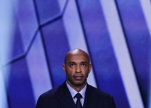 Thierry Henry cho rằng cầu thủ có nhiều quyền lực hơn những gì họ đang thể hiện trong các vấn đề lớn của bóng đá.