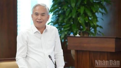 Tổng giám đốc TKV Vũ Anh Tuấn phát biểu kết luận.(Ảnh THÀNH NAM)