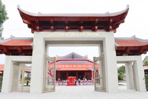 Khu lưu niệm Tổng Bí thư Trần Phú