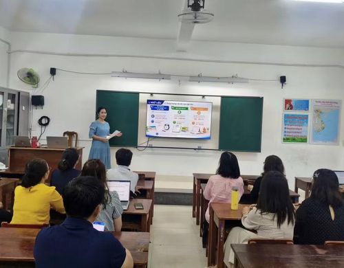 Trường THCS Nguyễn Huệ (phường Hải Châu, TP Đà Nẵng) tổ chức sinh hoạt tổ chuyên môn theo các chuyên đề chuẩn bị cho năm học 2026 - 2027.