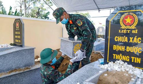 Gia Lai hoàn thành lấy mẫu 11.976 phần mộ liệt sĩ chưa xác định danh tính.