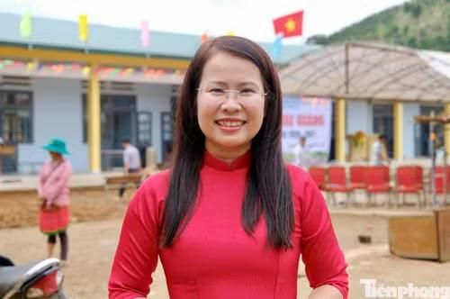 Cô Hoàng Hải Yến - Hiệu trưởng Trường Tiểu học Liêng Srônh.