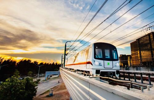 Tuyến metro số 11 chạy qua Thâm Quyến. Ảnh: Cục Quản lý Đô thị và Thực thi Pháp luật thành phố Thâm Quyến.