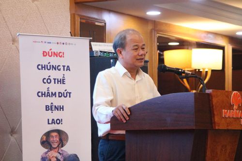 TS.BS Nguyễn Hữu Lân, Giám đốc Bệnh viện Phạm Ngọc Thạch, phát biểu tại sự kiện khai mạc đợt sàng lọc tại Côn Đảo. Ảnh: FIT