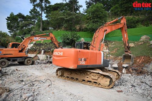 Đại diện UBND xã Kim Anh phấn đấu hoàn thành việc cưỡng chế, buộc thực hiện biện pháp khắc phục hậu quả đối với 4 trường hợp này trong ngày 4/9.