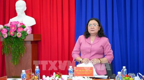 Ủy viên Trung ương Đảng, Phó Bí thư Thường trực Tỉnh ủy Tây Ninh Hồ Thị Hoàng Yến phát biểu. Ảnh: Minh Phú – TTXVN