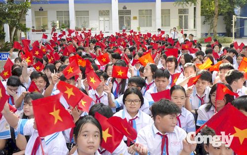 Năm học 2026-2027, TPHCM dự kiến tăng 96.258 học sinh, nâng tổng số lên 2.621.038 em.
