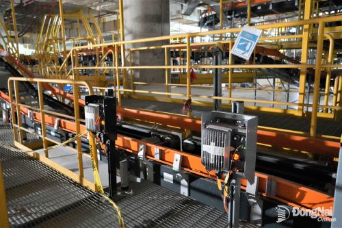 Hệ thống xử lý hành lý tại nhà ga Sân bay Long Thành đã cơ bản lắp đặt xong, sẵn sàng vận hành thử nghiệm. Ảnh: Phạm Tùng