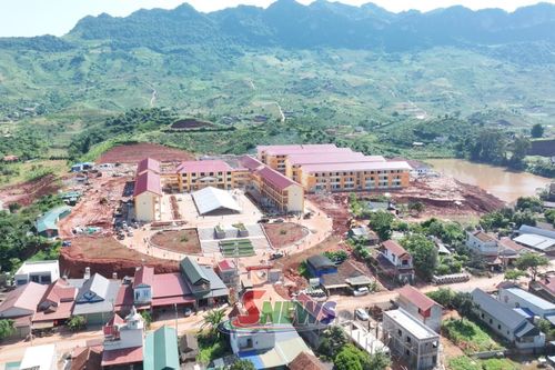 Trường Phổ thông nội trú Tiểu học - THCS Lóng Phiêng sẵn sàng đón năm học mới.