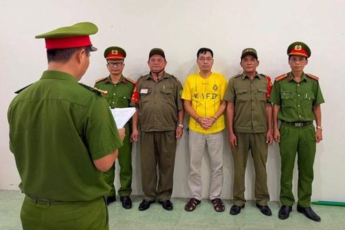 Đối tượng dùng dép đánh du khách ở Vũng Tàu bị bắt. Ảnh: CA cung cấp