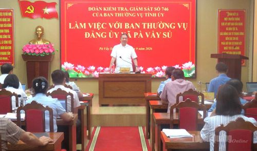 Toàn cảnh buổi kiểm tra của đoàn kiểm tra, giám sát số 746 với Ban Thường vụ Đảng ủy xã Pà Vầy Sủ.