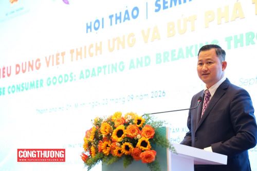 Ông Trần Phú Lữ - Phó Giám đốc ITPC cho biết TP. Hồ Chí Minh đóng góp 25% GDP và 21% kim ngạch xuất khẩu toàn quốc - tốc độ tăng trưởng GRDP 6 tháng đầu năm đạt 8,55% cùng kim ngạch xuất nhập khẩu đạt 95,99 tỷ USD.