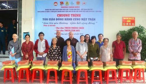 Chương trình “Tôn giáo đồng hành cùng Mặt trận - Lan tỏa yêu thương, gắn kết cộng đồng” do phường Chánh Hưng phát động