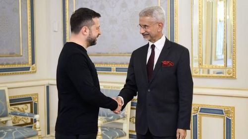 Tổng thống Ukraine Zelensky gặp Ngoại trưởng Ấn Độ S. Jaishankar ở Kiev ngày 3/9. Ảnh: UPO