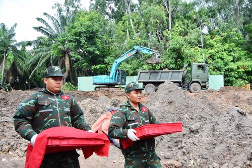 Tính đến ngày 4/9, các lực lượng tìm kiếm đã phát hiện, quy tập được 571 bộ hài cốt liệt sĩ, trong đó 268 bộ có di vật.