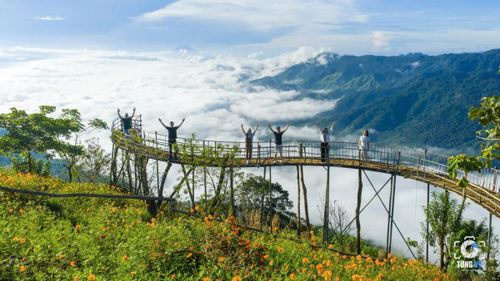 Pà Cò, Hòa Bình điểm đến hấp dẫn nhiều du khách rong nước và quốc tế.