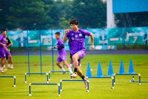 Công Phượng sẽ đánh dấu màn trở lại sân chơi V.League khi cùng Đồng Nai tiếp đón Thể Công Viettel. Ảnh: Đồng Nai FC