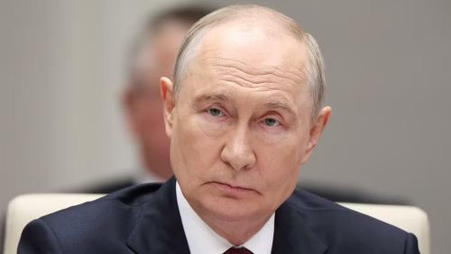 Phát biểu tại phiên toàn thể Diễn đàn Kinh tế Phương Đông (EEF-2026) ở Vladivostok, ông Putin cho rằng vẫn có cơ hội đạt được thỏa thuận hòa bình với Ukraine. Nhà lãnh đạo Nga nhấn mạnh Nga và Ukraine mới là các bên trực tiếp cần đạt được thỏa thuận với nhau.