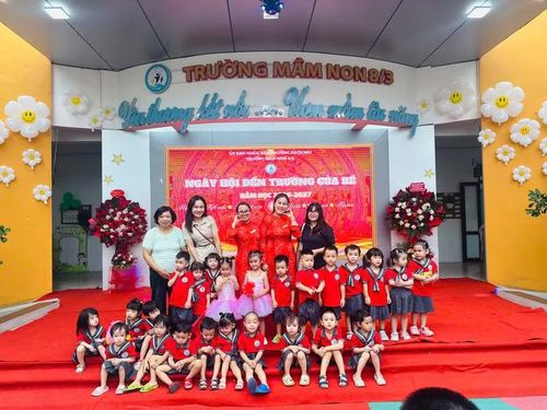 Theo cô Bích, niềm vui của người giáo viên không chỉ nằm ở ngày khai giảng mà còn trong suốt hành trình đồng hành cùng học sinh