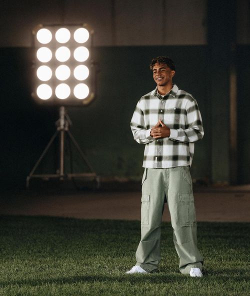  Lamine Yamal ra mắt bộ sưu tập thời trang hợp tác cùng American Eagle sau World Cup 2026. Ảnh: American Eagle. 
