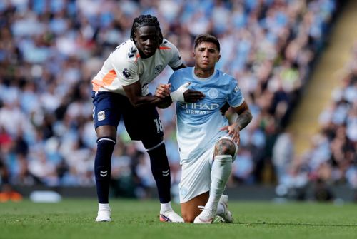 Man City thắng tối thiểu Coventry.