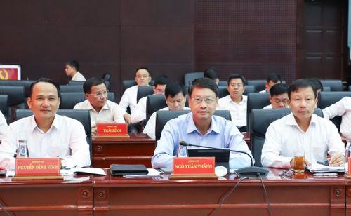 Các đồng chí lãnh đạo thành phố Đà Nẵng dự buổi gặp mặt.