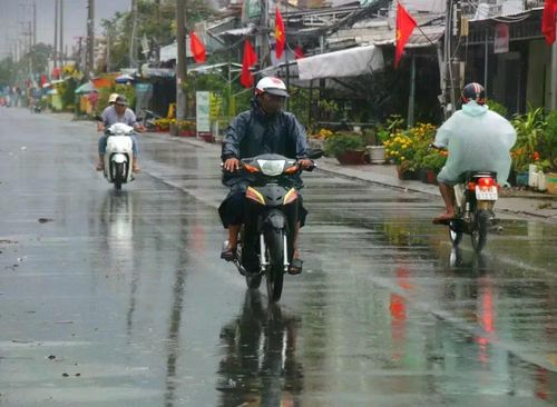 Ngày 6/9, khu vực từ Quảng Trị đến TP. Đà Nẵng có mưa rào và dông vài nơi. Ảnh: Duy Khương.