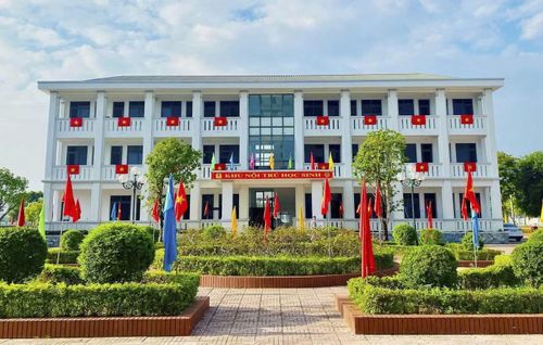 Khu nội trú của trường.