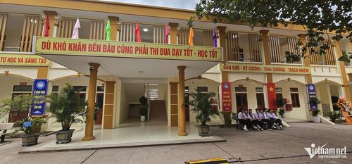 Phong trào thi đua của thầy và trò trường Minh Châu