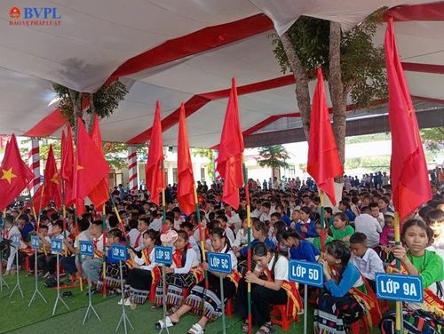  Hình ảnh trong ngày khai giảng và khánh thành tại Trường Nội trú liên cấp TH&THCS Yên Khương.
