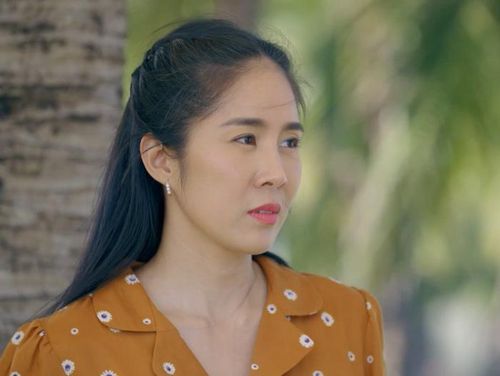 Lê Phương vào vai Thanh Mai trong Bóng Ma Hạnh Phúc.