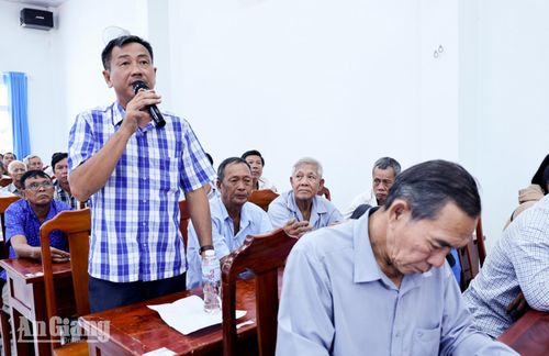 Cử tri kiến nghị đến đại biểu HĐND tỉnh.