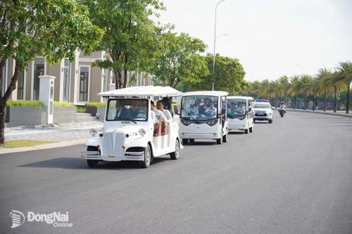 Một đoạn đại lộ Nguyễn Hữu Cảnh đã hoàn thiện.