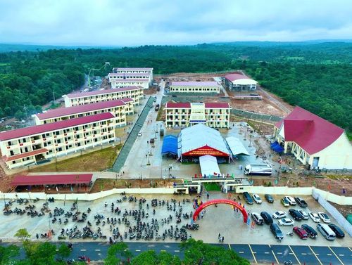 Công trình Trường Phổ thông nội trú Tiểu học và THCS Ia Puch (xã Ia Puch) kịp thời đưa vào sử dụng trong năm học 2026 - 2027. Ảnh: Viễn Khánh