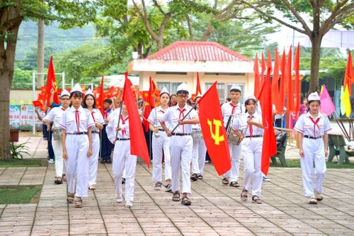 Nghi thức đón chào học sinh vào lớp 6 tại Trường THCS Tân Minh