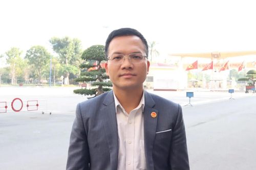 TS. Lê Trung Kiên - Viện Hồ Chí Minh và các lãnh tụ của Đảng. Ảnh: NVCC