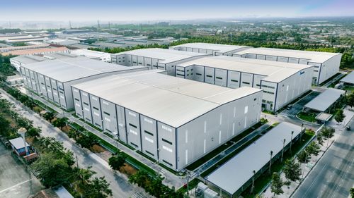 Việt Nam nỗ lực chuyển đổi sang các ngành sản xuất có hàm lượng công nghệ và giá trị cao